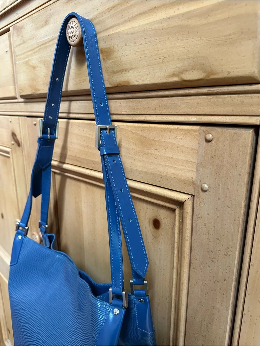 Louis Vuitton price firm